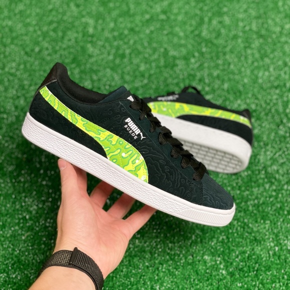 Puma Other - Puma Suede Classic x Rick & Morty Low Mens Casual Shoe Black 386780-01 NEW Multi